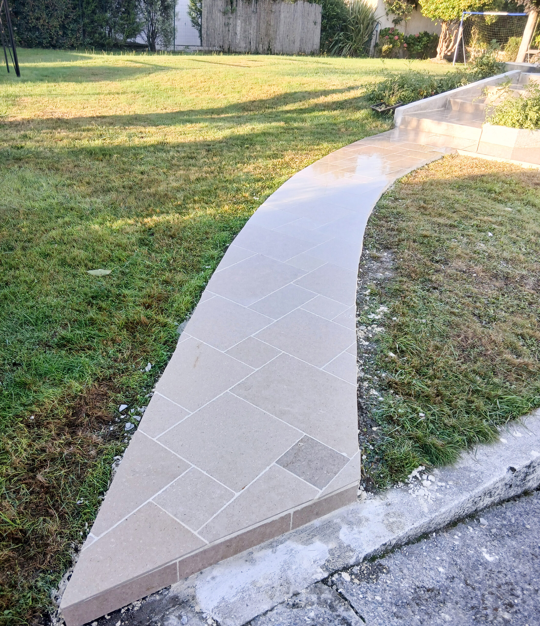 Chemin carrelage